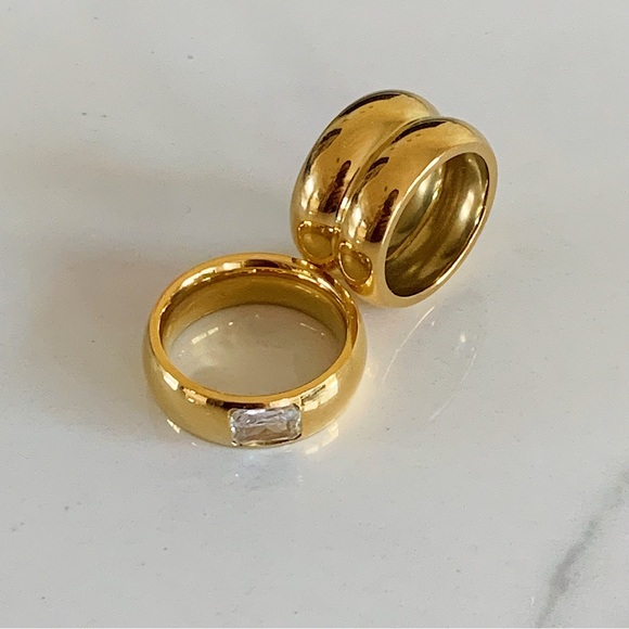 Statement gold ring, stacking gold ring, double band gold ring - Picture 6 of 10